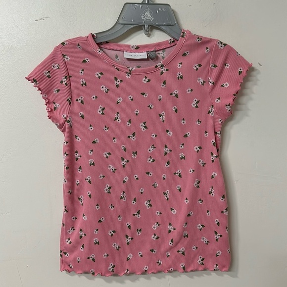 Place tee - Picture 1 of 2